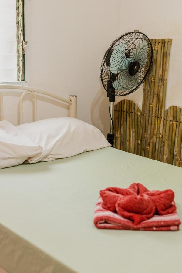 Puerto Galera Hostel Kültér fotó