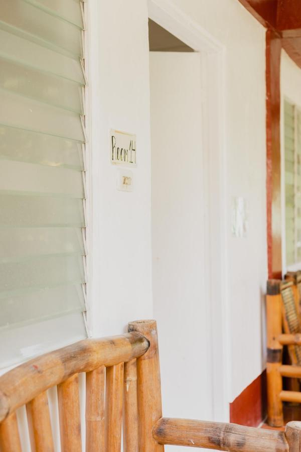 Puerto Galera Hostel Kültér fotó